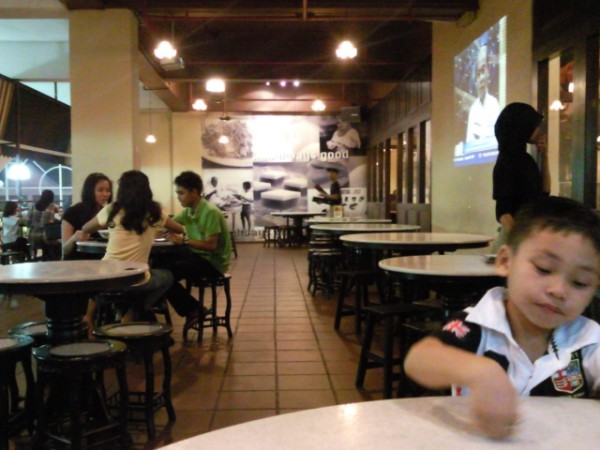 IZAN ~ SweetOmoide: Kopitiam Pak Li @ Ole Ole Seksyen 18 
