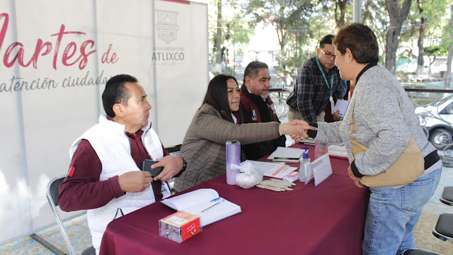 Ariadna Ayala estuvo escuchando a las y los atlixquenses en el #MartesDeAtenciónCiudadana