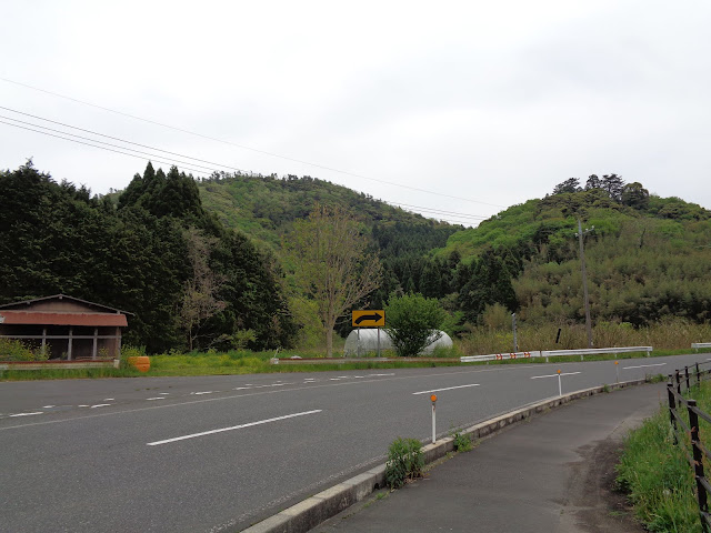 出雲山展望台に向かいます