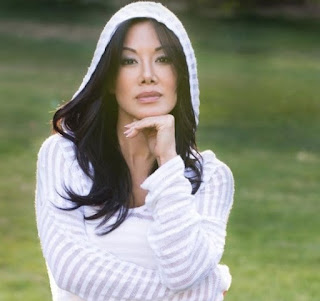 Sharon Tay, American Journalist