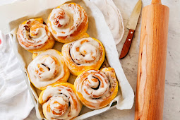 brown butter pumpkin rolls with a vanilla bean crème fraîche glaze