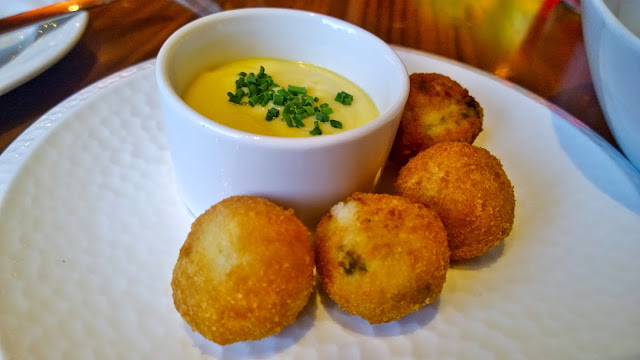 Crab and prawn croquettes