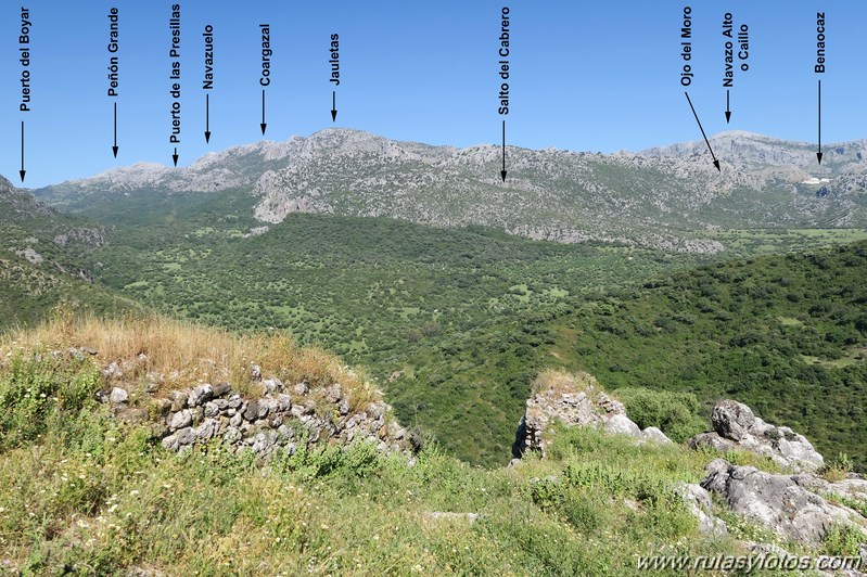 Benaocaz - Salto del Cabrero - Castillo de Aznalmara