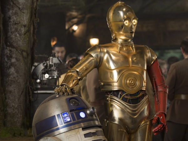 C3PO & R2D2 Star Wars The Force Awakens
