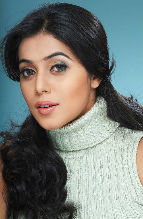Poorna+Latest+Hot+Photoshoot+Gallery+Poorna++New+Spicy+Stills+images+(3).jpg