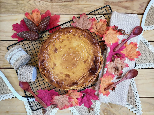 Receta de tarta de queso y boniato asado. Sweet potato cheesecake recipe. Canela, galletas, chocolate, oreo, postre, merienda, capricho, otoño, autumn, batata, horno, Cuca