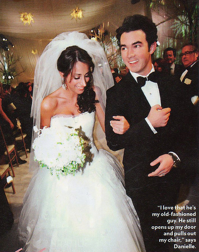 Wedding Pictures Wedding Photos: Kevin Jonas & Danielle ...