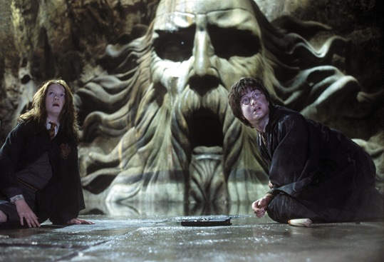 imgHarry Potter and the chamber of secrets2