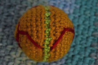 PATRON GRATIS PELOTA AMIGURUMI 33711