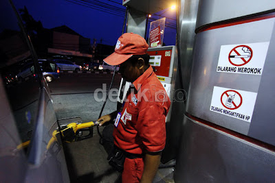 Dirut Pertamina Bantah Komisaris Soal Premium di SPBU Ternyata Berisi Premix