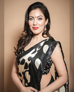 Taarak Mehta Ka Ooltah Chashmah’s Babita aka Munmun Dutta Latest Hot images in sari