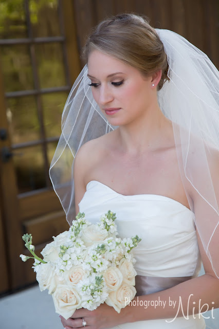 Photography by Niki _ Carriage House _ Woodlands Bridal Makeup _ Natural Bridal Makeup