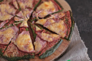 Pizza on the basis of spinach recipe
