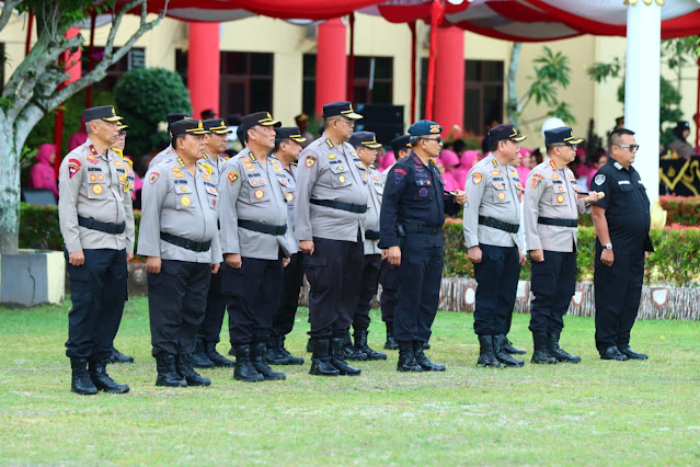 Kapolda Kalimantan Tengah Pimpin Upacara Korp Raport, 196 Personel Mapolda Naik Pangkat