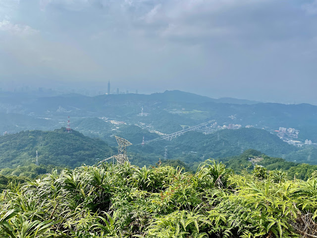 猴山岳前峰展望