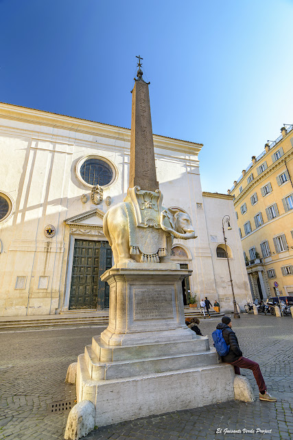 Estatua del Elefantino, de Bernini - Roma, por El Guisante Verde Project