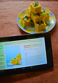 Browsing recipes using Dell Venue 7 - Dell Venue 7 Review