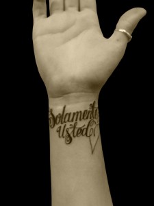 girls tattoos on wrist