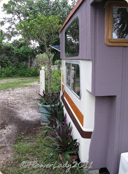 10-30-caravan-view4