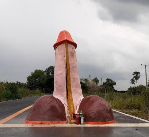 Villagers erect massive p*nis statue to bring forth rain in Thailand (Photos)