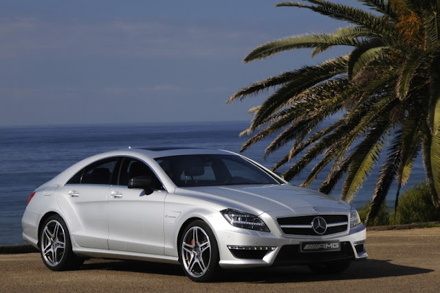 Mercedes-Benz-CLS 