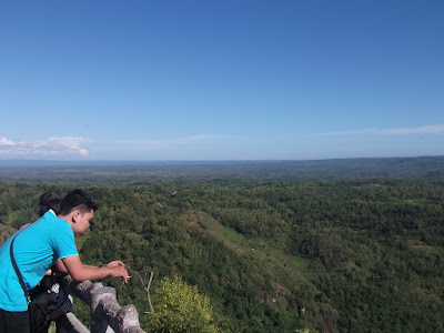 Kebun Buah Mangunan Yogyakarta - Berdiri Diantara Langit dan Bumi