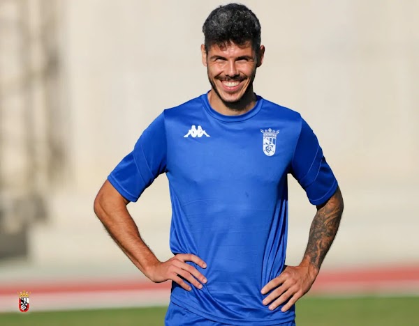 Oficial: AD Ceuta, rescinde Elías Pérez