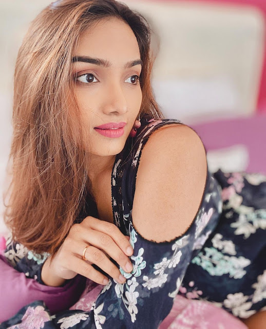 Aishwarya Devan Height, Weight, Age, Boyfriend, Biography