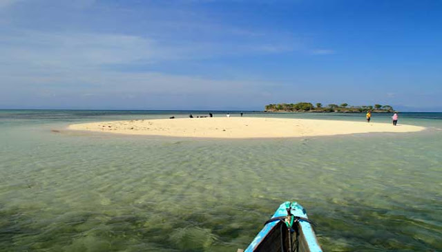  memang terkenal dengan keindahan alamnya yang memesona dan menakjubkan 15 GILI TERINDAH DI PULAU LOMBOK