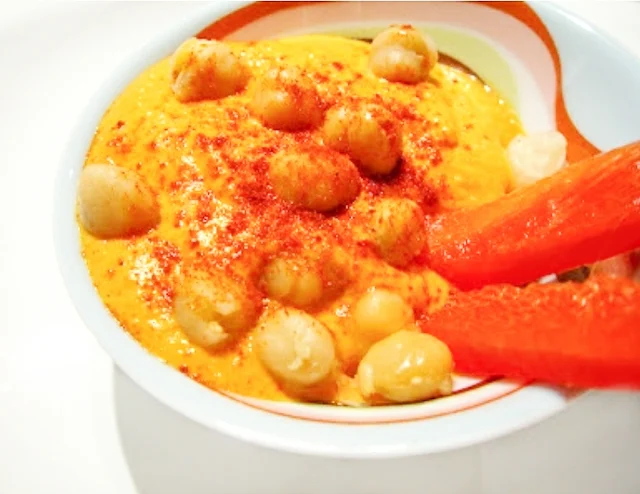 Vegan Red Pepper Hummus without Tahini.