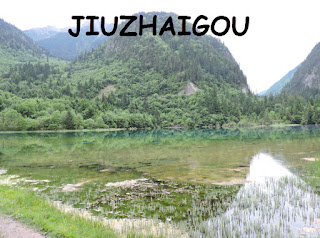 http://enpassantparlemonde.blogspot.com/2016/06/parc-national-jiuzhaigou.html 