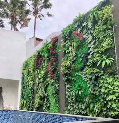 vertical garden - garden style