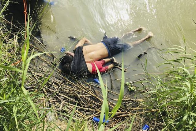 Foto de pai e filha afogados expõe drama da imigração para os EUA