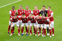 SELECCIÓN DE AUSTRIA. Temporada 2020-21. David Alaba, Florian Grillitsch, Aleksandar Dragović, Martin Hinteregger, Daniel Bachmann, Marko Arnautović. Christoph Baumgartner, Stefan Lainer, Konrad Laimer, Xaver Schlager, Marcel Sabitzer. SELECCIÓN DE ITALIA 2 SELECCIÓN DE AUSTRIA 1. 26/06/2021. Eurocopa 2020, 16ª edición, octavos de final. Londres, Inglaterra, Reino Unido, estadio de Wembley. GOLES: 1-0: 95’, Chiesa. 2-0: 105’, Pessina. 2-1: 115’, Kaladzic.