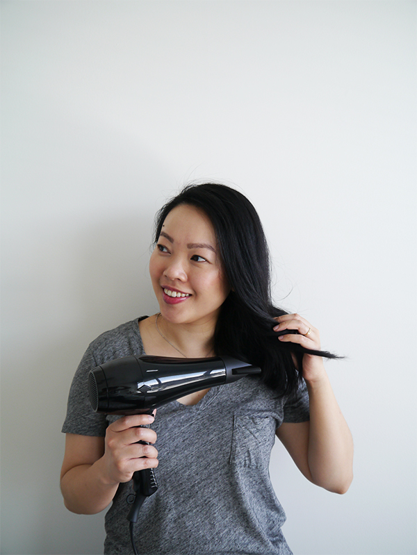 Vancouver beauty, life and style blogger Solo Lisa tests the Kenneth Bernard Pro Dryer, available exclusively at Chatters Hair Salons.