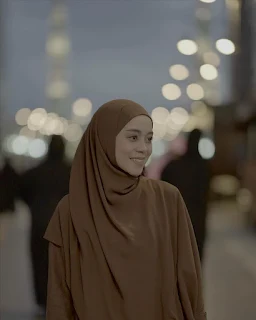 hijab kasual Lesti Kejora
