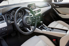 Interior view of 2017 Mazda 6i Grand Touring