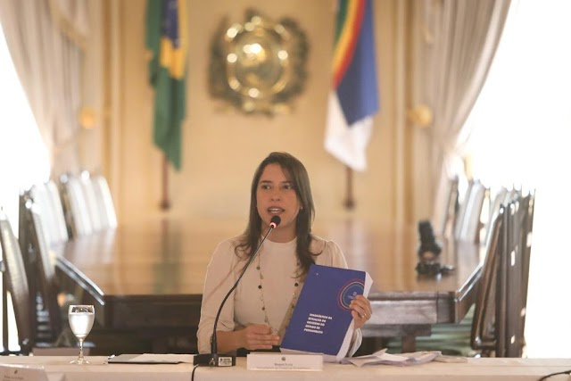  No 100º dia de gestão, Governadora Raquel Lyra apresenta relatório de como encontrou Governo de PE e aponta ações realizadas para mudar o Estado