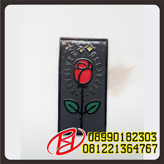 PERUSAHAAN PIN ENAMEL | PAPAN PIN ENAMEL | TEMPLATE KARTU PIN KEMBALI ENAMEL | BELI PIN ENAMEL