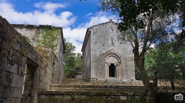 Fachada principal iglesia de San Fins