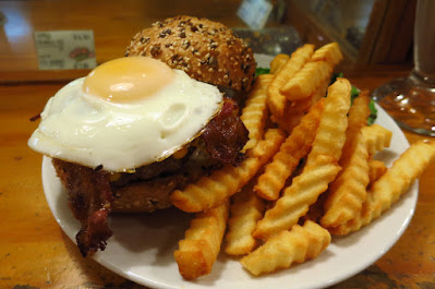 Steeples Deli, burger