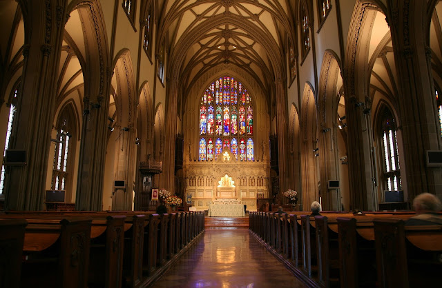 Tham quan Trinity Church - Nhà thờ nổi tiếng ở Boston