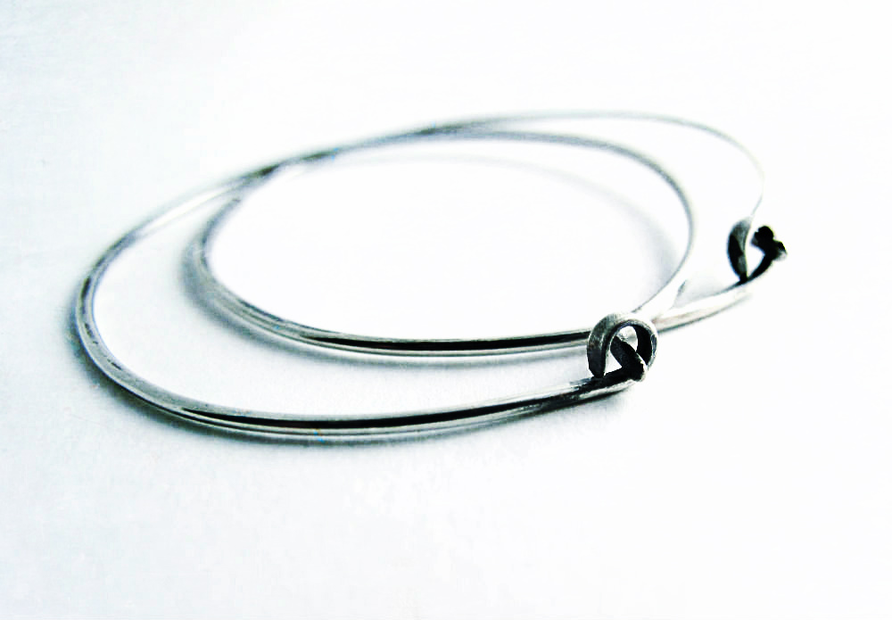 Free Jewelry Making Tutorial: How to Make Hammered Wire Hoop Earrings