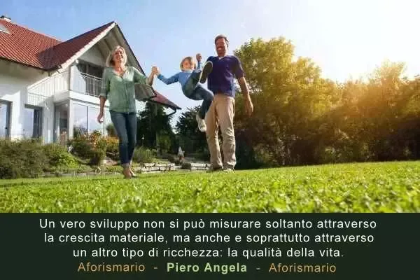 Famiglia felice nel giardino di casa