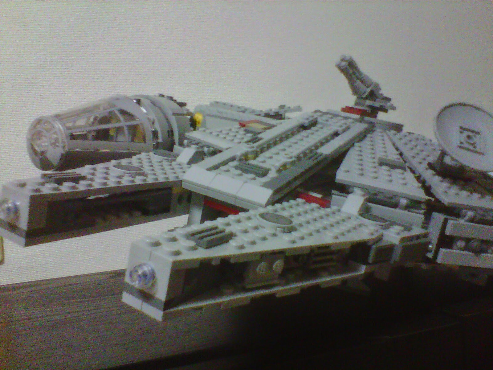 レゴ スターウォーズ ミレニアム ファルコン Lego Starwars Milemium Flacon 7965 Part 1