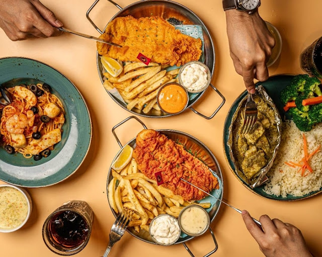 The Manhattan Fish Market Reel Deal, The Manhattan Fish ‘N Chips Original, The Manhattan Fish ‘N Chips Spicy, Botanical Passion, Cala-Cala, food