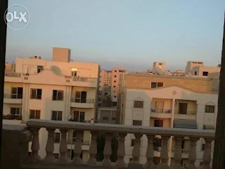 شقة بالروف للبيع بالتجمع الخامس نرجس عمارات 200 متر سوبر لوكس 800000 جنية