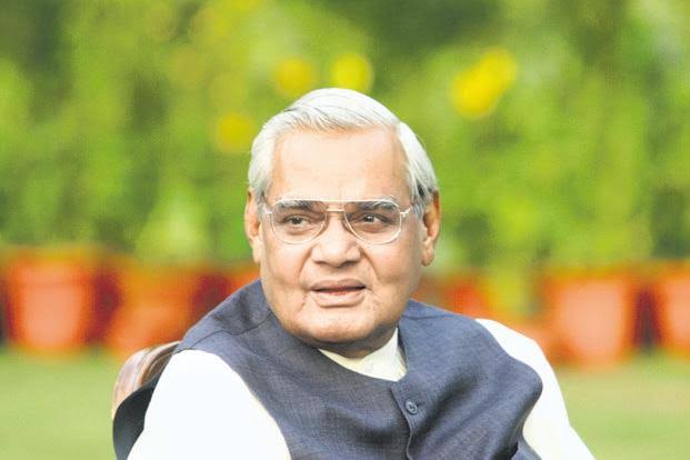 Atal Bihari Vajpayee : President Kovind, PM Modi pay tributes to Atal Bihari Vajpayee on his first death anniversary