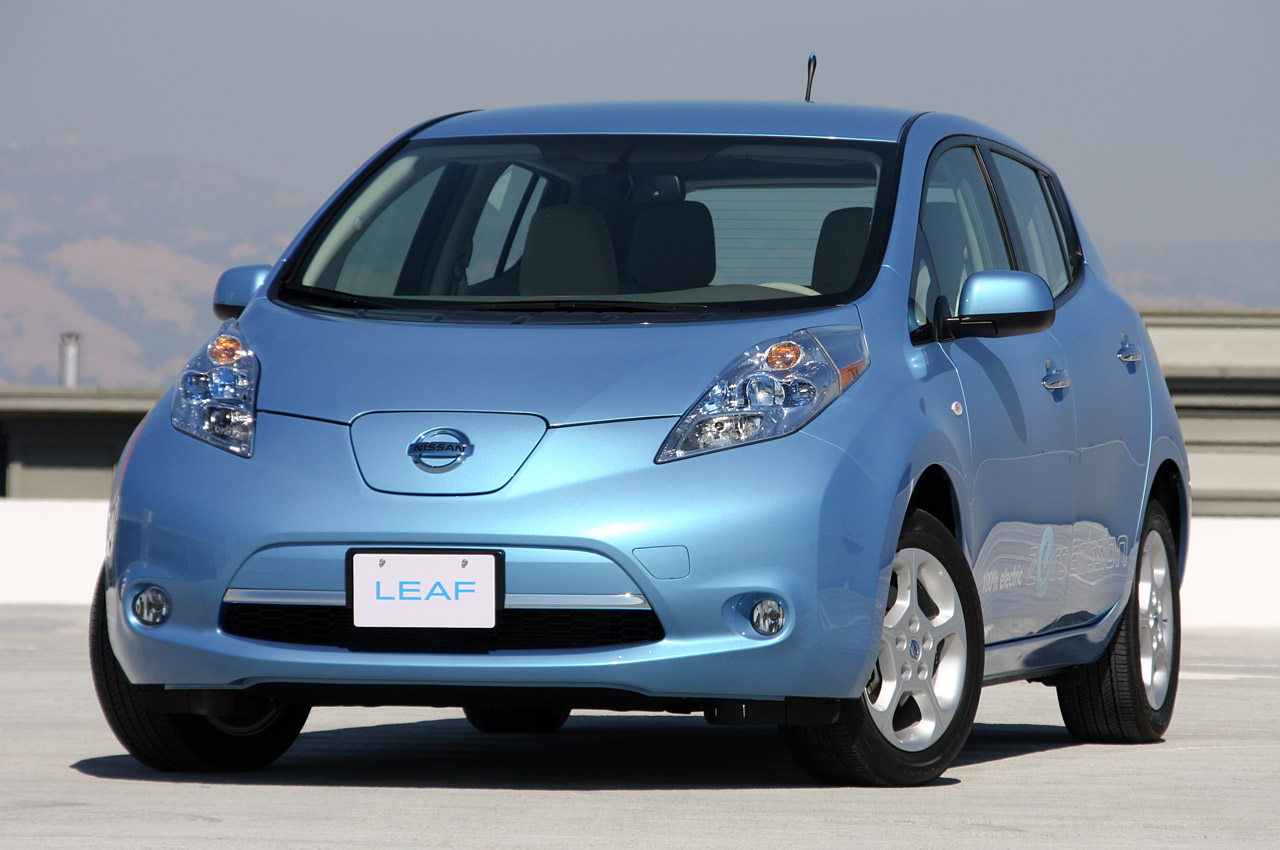 Nissan Leaf tops 50 000 sales worldwide   Auto Cars Concept