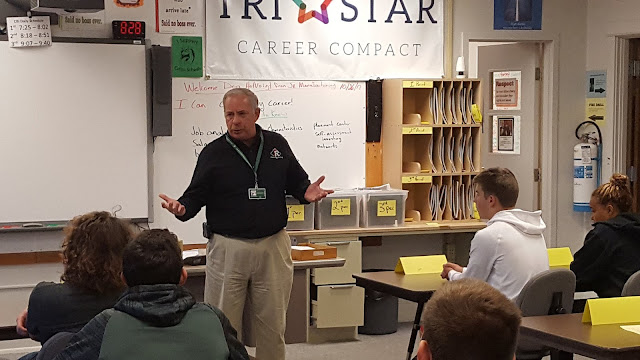 Don Holtvoigt from JR Manufacturing Speaks to CBI Students